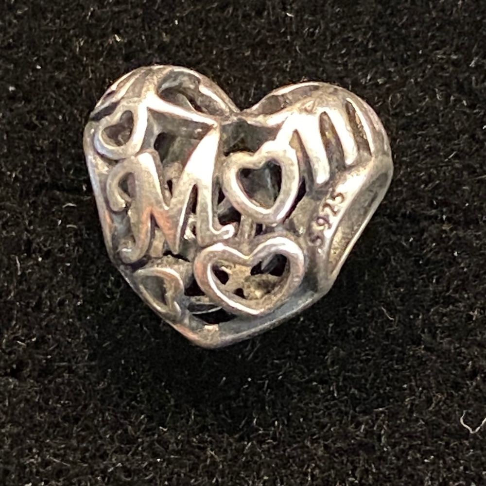 PANDORA Mom Heart Charm